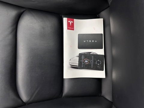 Tesla Model 3 Standard RWD Plus 60 kWh [ 3-Fase ] {SOH-80%} (INCL-BTW) Aut. *PANO | AUTOPILOT | LEATHER | KEYLESS | FULL-LED | MEMORY-PACK | TOPVIEW | DAB | CARPLAY | DIGI-COCKPIT | LANE-ASSIST | COMFORTSEATS | TOWBAR | 18"ALU*