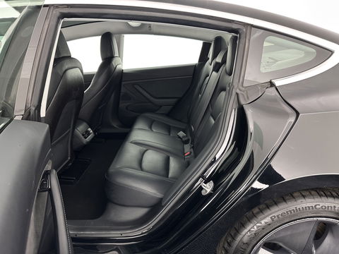 Tesla Model 3 Standard RWD Plus 60 kWh [ 3-Fase ] {SOH-80%} (INCL-BTW) Aut. *PANO | AUTOPILOT | LEATHER | KEYLESS | FULL-LED | MEMORY-PACK | TOPVIEW | DAB | CARPLAY | DIGI-COCKPIT | LANE-ASSIST | COMFORTSEATS | TOWBAR | 18"ALU*