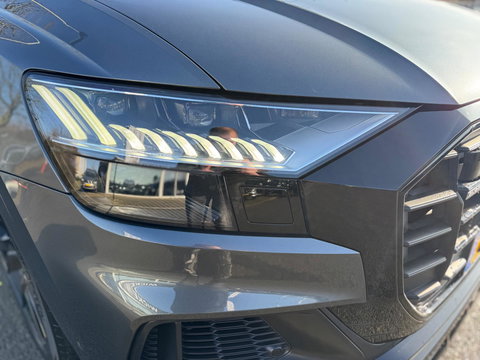 Audi Q8 55 TFSI quattro S Line 340 PK Pano Leder Camera Trekhaak