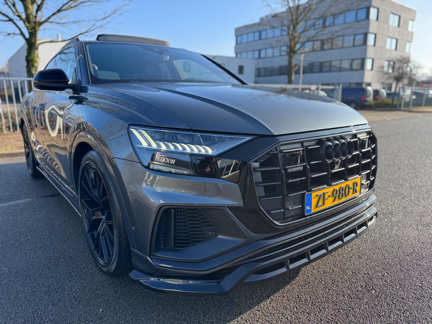 Audi Q8 55 TFSI quattro S Line 340 PK Pano Leder Camera Trekhaak