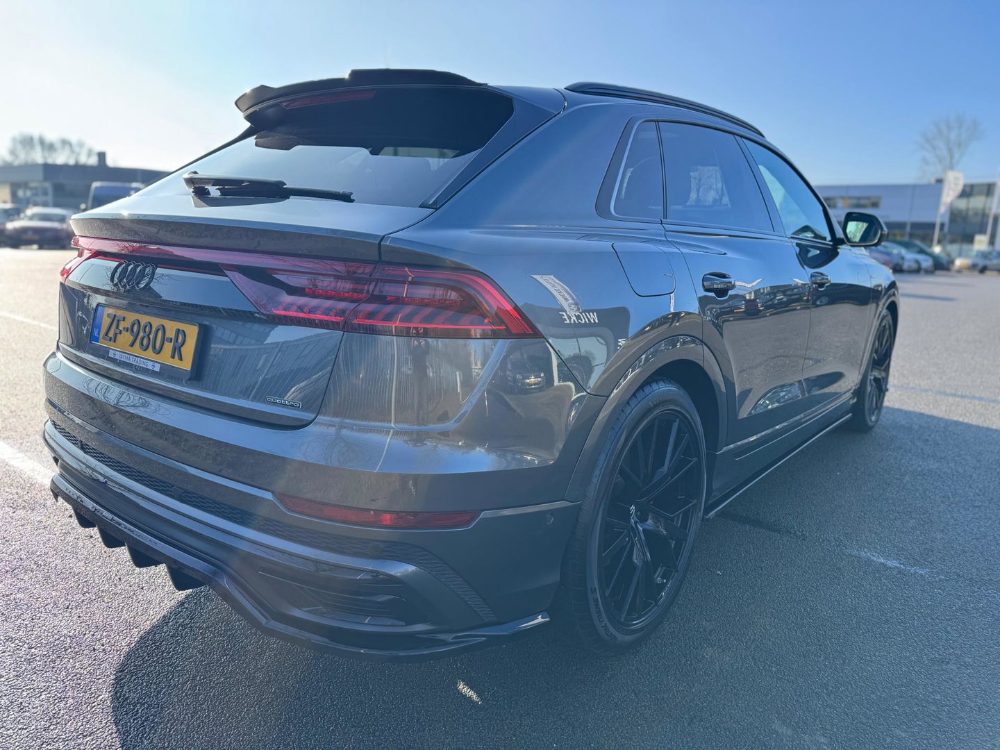 Audi Q8 55 TFSI quattro S Line 340 PK Pano Leder Camera Trekhaak