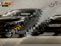 BMW 3 Serie - 318i Edition M Sport Shadow Automaat (GROOT NAVI, M PAKKET, VIRTUAL COCKPIT, DEALER ONDERHOUDEN, LEDER, STOELVERWARMING, SPORTSTOELEN, PARKEERSENSOREN, CRUISE, NIEUWSTAAT)