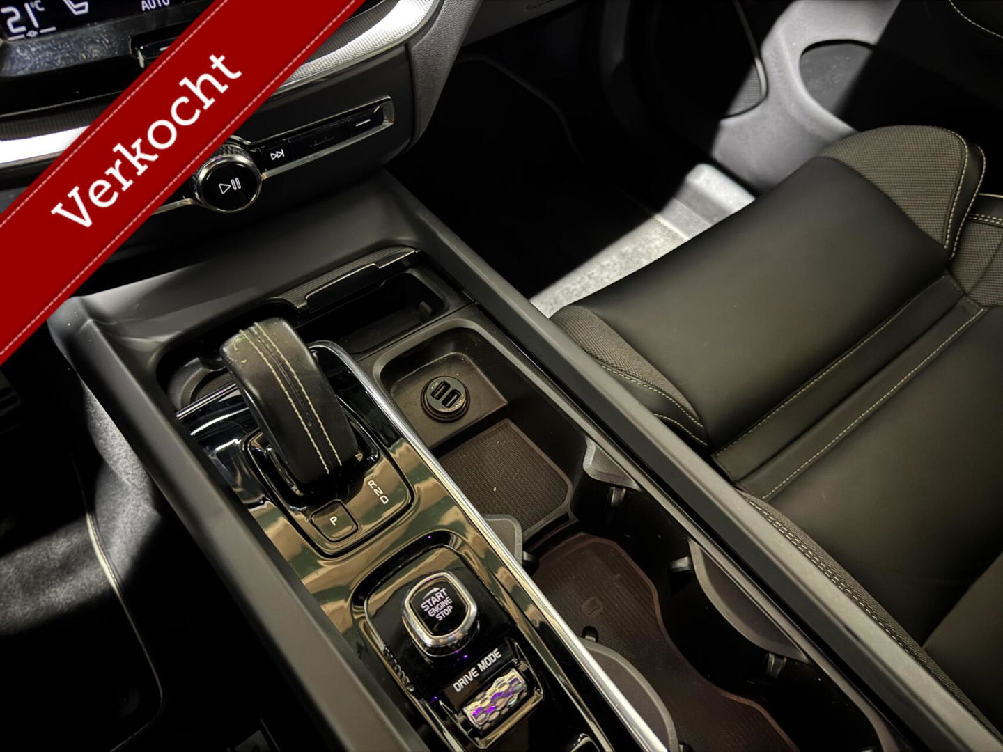 Volvo XC60 2.0 T8 AWD Polestar Engineered Pano H/K 360° Autopilot