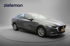 Mazda 3 - 2.0 e-SkyActiv-G M Hybrid Comfort - Carplay, Navi, Camera, Stoel/Stuur verw. PDC