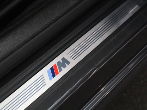 BMW 4 Serie Coupé 418i M Sport | Schuifdak | Leder | Stoelverwarming | 20'' | Sportstoelen | Full LED | Navigatie | Parkeerhulp | Climate control | Cruise control | 74.200km NAP