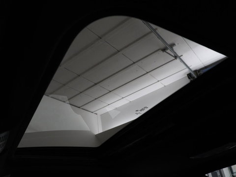 BMW 4 Serie Coupé 418i M Sport | Schuifdak | Leder | Stoelverwarming | 20'' | Sportstoelen | Full LED | Navigatie | Parkeerhulp | Climate control | Cruise control | 74.200km NAP