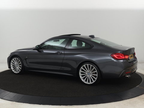 BMW 4 Serie Coupé 418i M Sport | Schuifdak | Leder | Stoelverwarming | 20'' | Sportstoelen | Full LED | Navigatie | Parkeerhulp | Climate control | Cruise control | 74.200km NAP