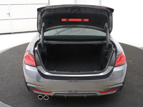 BMW 4 Serie Coupé 418i M Sport | Schuifdak | Leder | Stoelverwarming | 20'' | Sportstoelen | Full LED | Navigatie | Parkeerhulp | Climate control | Cruise control | 74.200km NAP