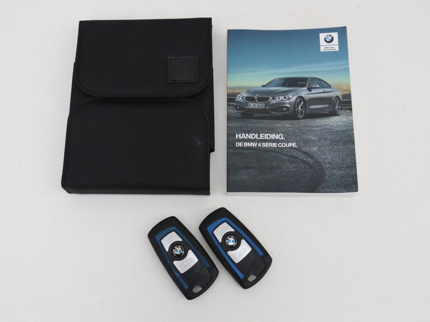 BMW 4 Serie Coupé 418i M Sport | Schuifdak | Leder | Stoelverwarming | 20'' | Sportstoelen | Full LED | Navigatie | Parkeerhulp | Climate control | Cruise control | 74.200km NAP