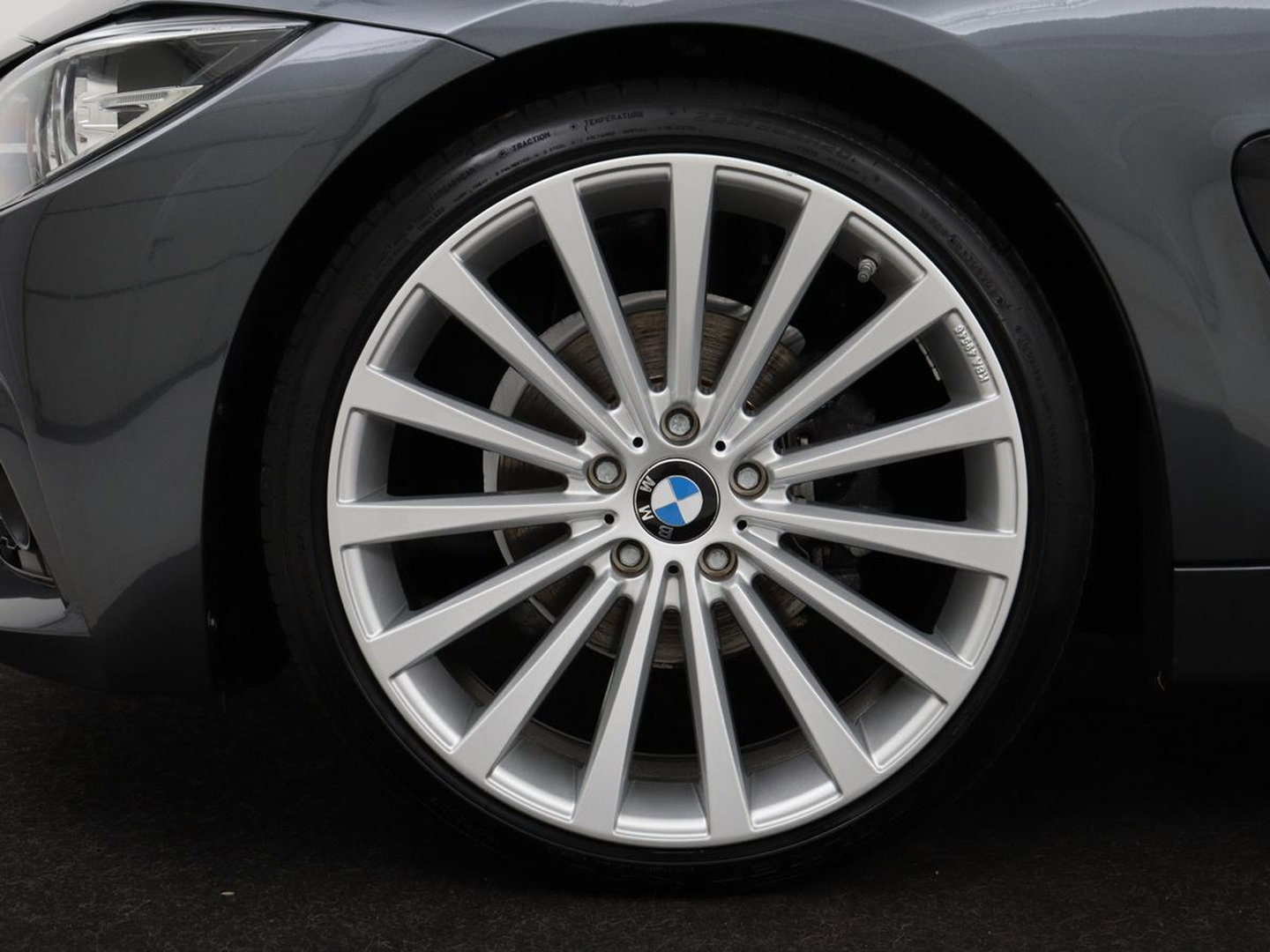 BMW 4 Serie Coupé 418i M Sport | Schuifdak | Leder | Stoelverwarming | 20'' | Sportstoelen | Full LED | Navigatie | Parkeerhulp | Climate control | Cruise control | 74.200km NAP