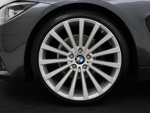 BMW 4 Serie Coupé 418i M Sport | Schuifdak | Leder | Stoelverwarming | 20'' | Sportstoelen | Full LED | Navigatie | Parkeerhulp | Climate control | Cruise control | 74.200km NAP