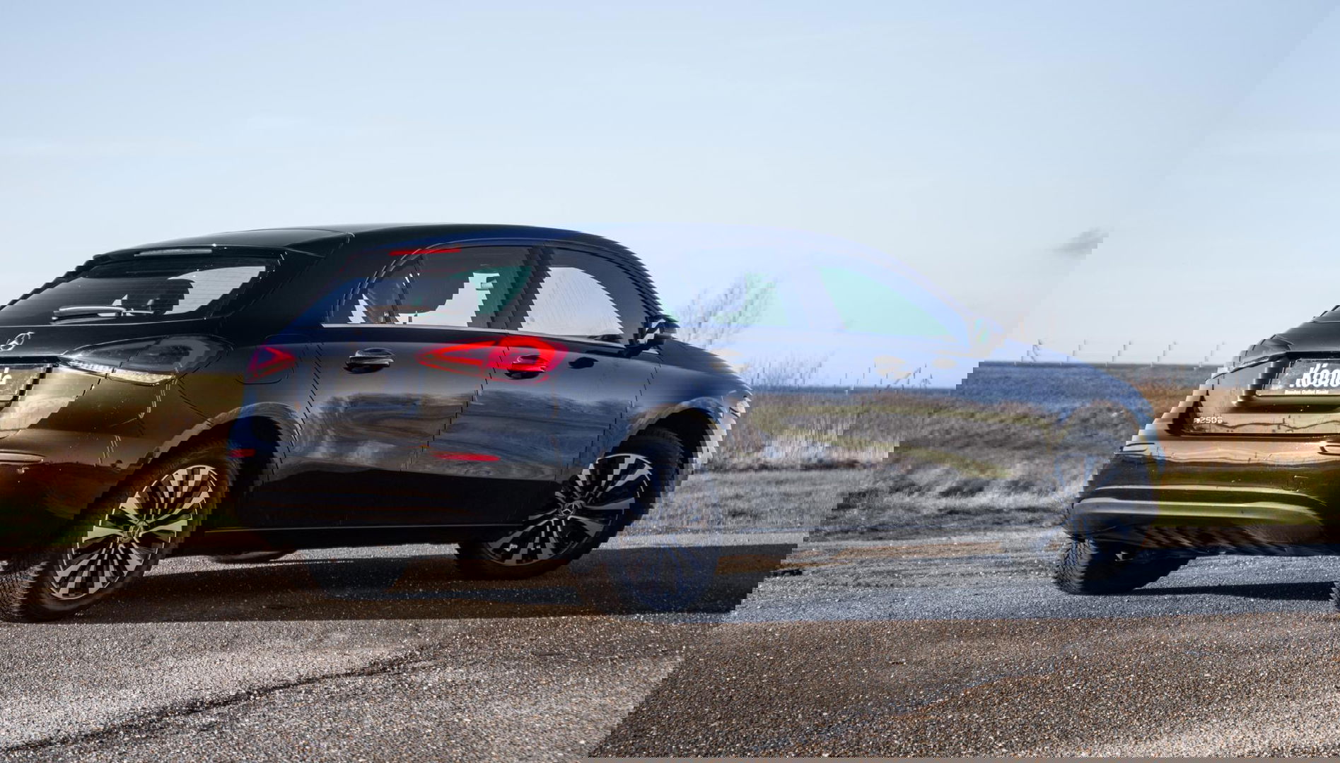 Mercedes-Benz A-Klasse 250 e Business Line PANORAMA DAK / WIDESCREEN / 360 CAMERA / CARPLAY