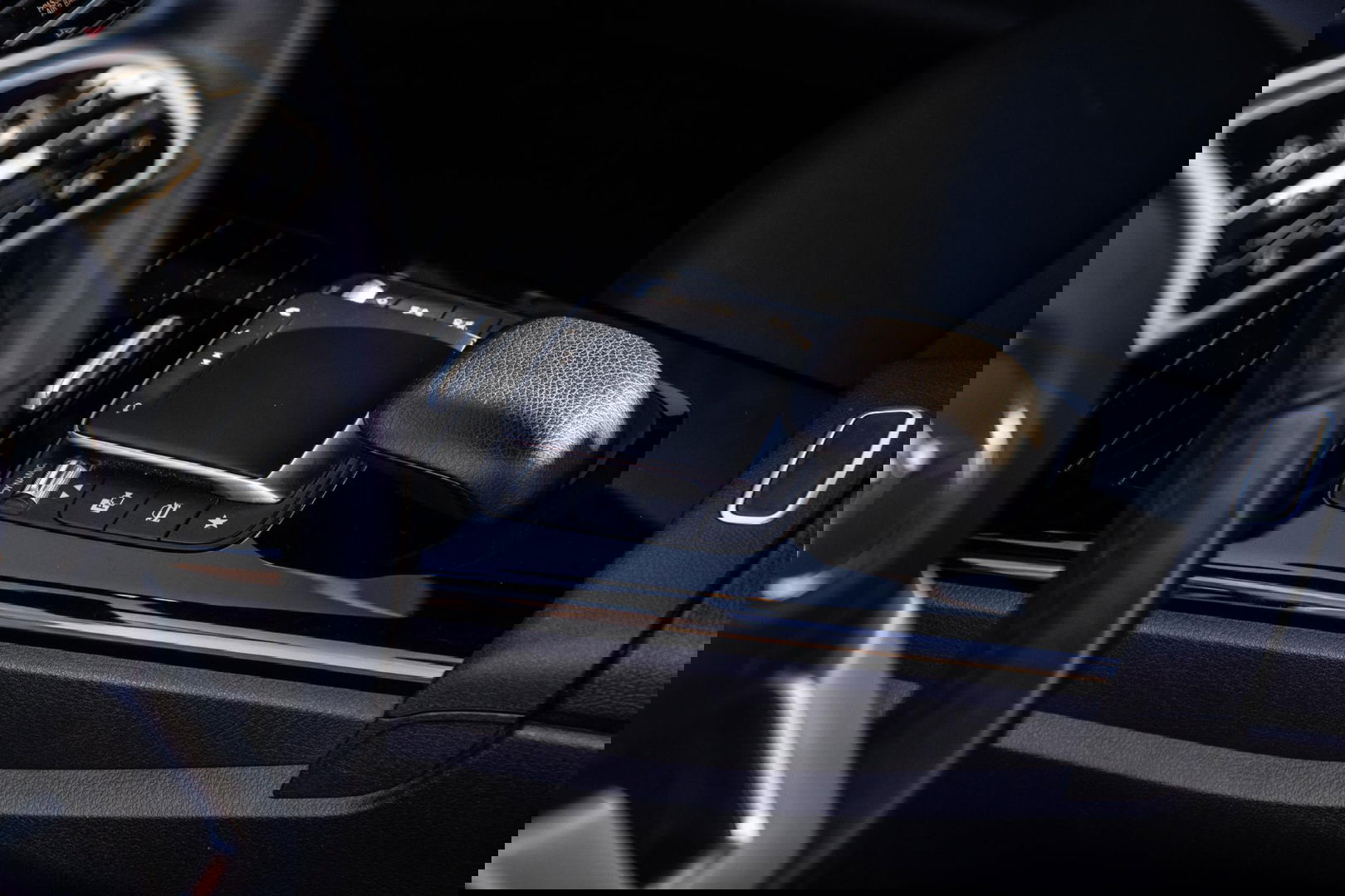 Mercedes-Benz A-Klasse 250 e Business Line PANORAMA DAK / WIDESCREEN / 360 CAMERA / CARPLAY