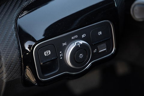 Mercedes-Benz A-Klasse 250 e Business Line PANORAMA DAK / WIDESCREEN / 360 CAMERA / CARPLAY