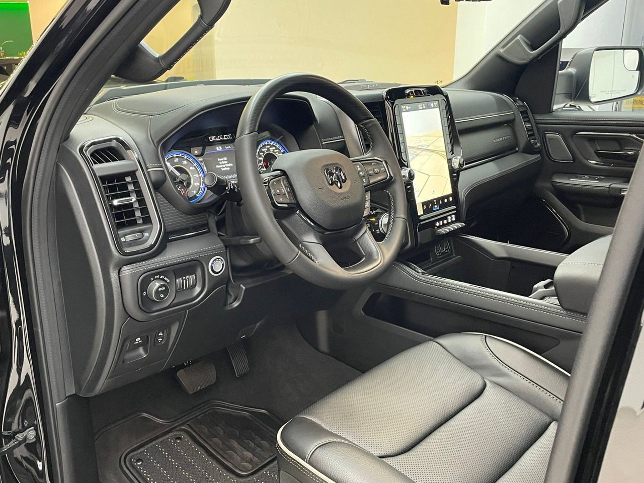 Dodge Ram Pick-Up