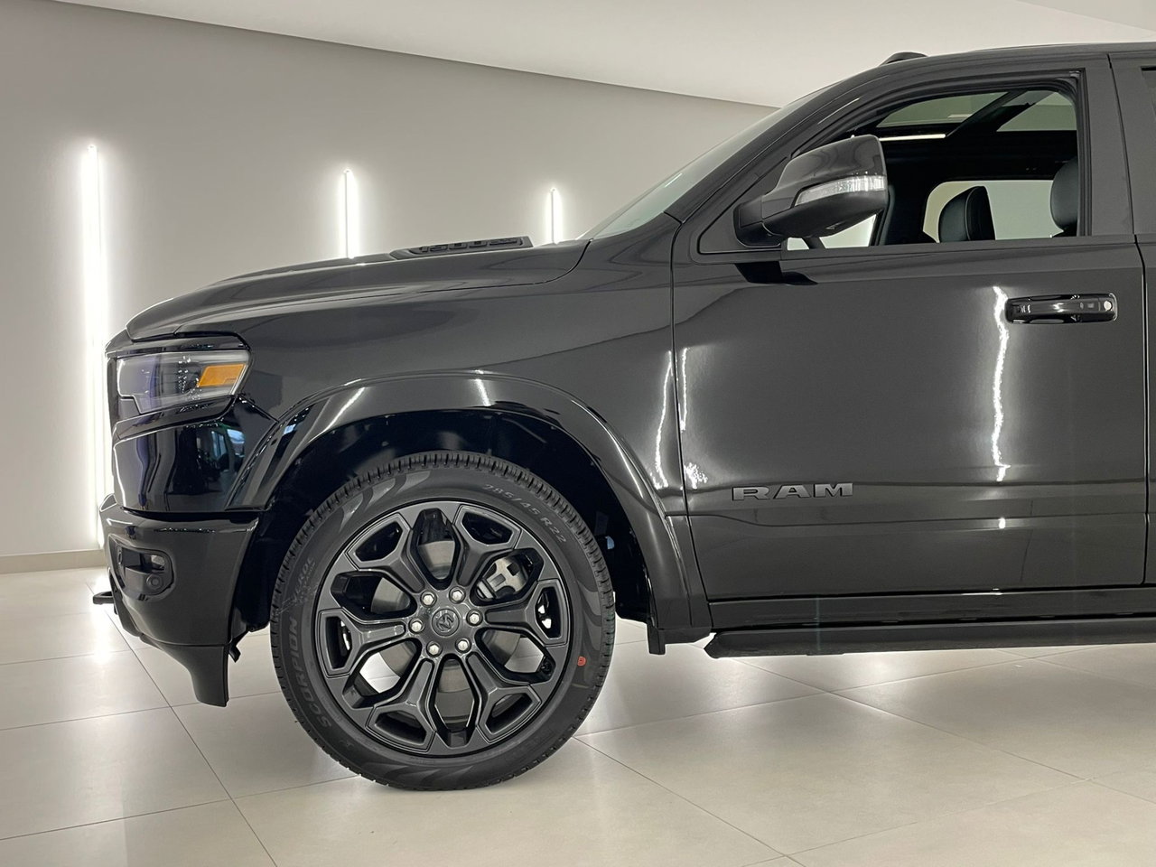 Dodge Ram Pick-Up