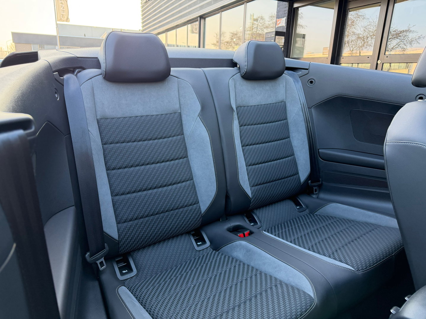 Volkswagen T-Roc Cabrio 1.5 TSI R-Line 150PK|ACC|Carplay|Camera|Virtiual-Cockpit