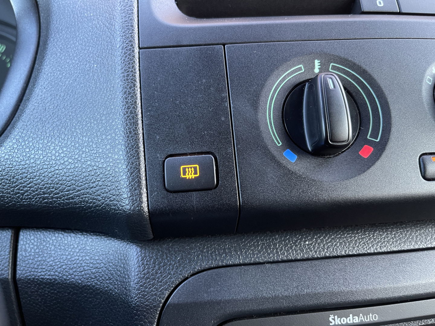 Škoda Fabia Combi 1.2-12V Fresh | Origineel Nederlands | NAP | Airconditioning | Radio\Cd | Centrale Vergrendeling |