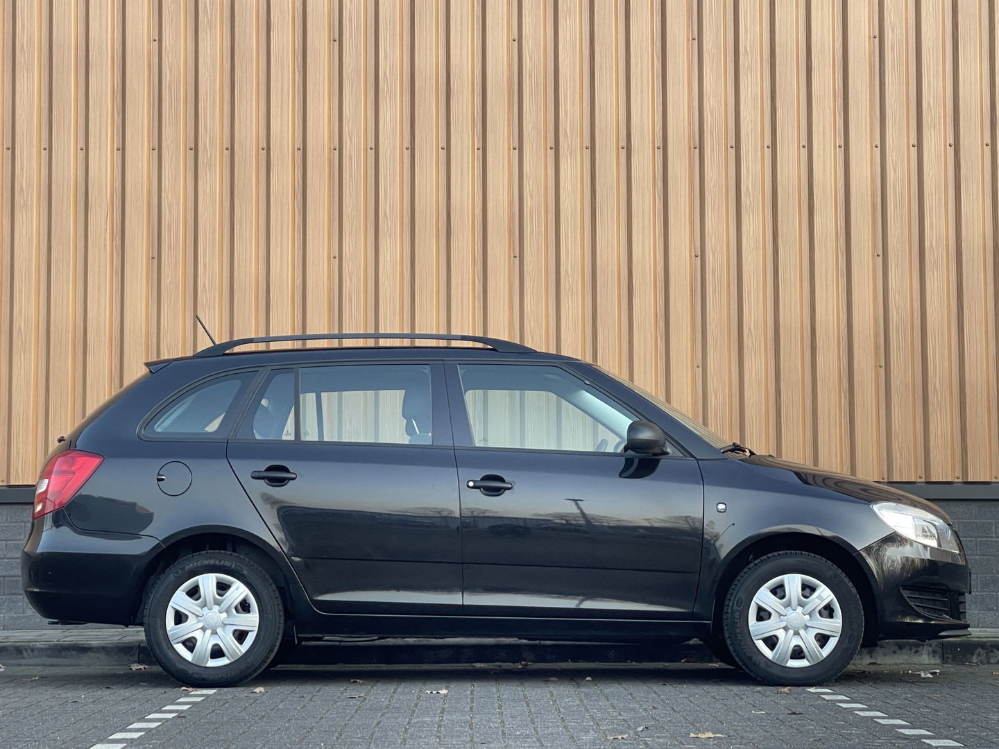 Škoda Fabia Combi 1.2-12V Fresh | Origineel Nederlands | NAP | Airconditioning | Radio\Cd | Centrale Vergrendeling |