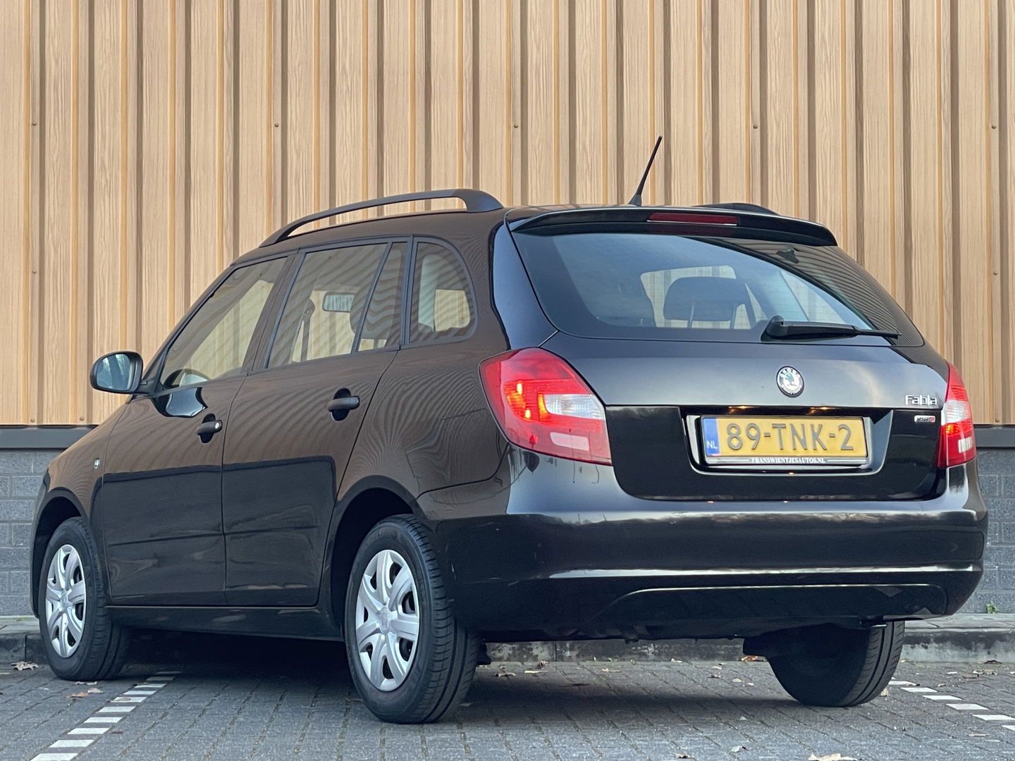 Škoda Fabia Combi 1.2-12V Fresh | Origineel Nederlands | NAP | Airconditioning | Radio\Cd | Centrale Vergrendeling |