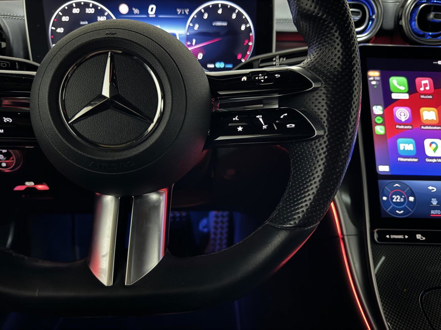 Mercedes-Benz C-Klasse Estate 200 AMG Pano Laser HUD 360° Sfeer Trekh NAP