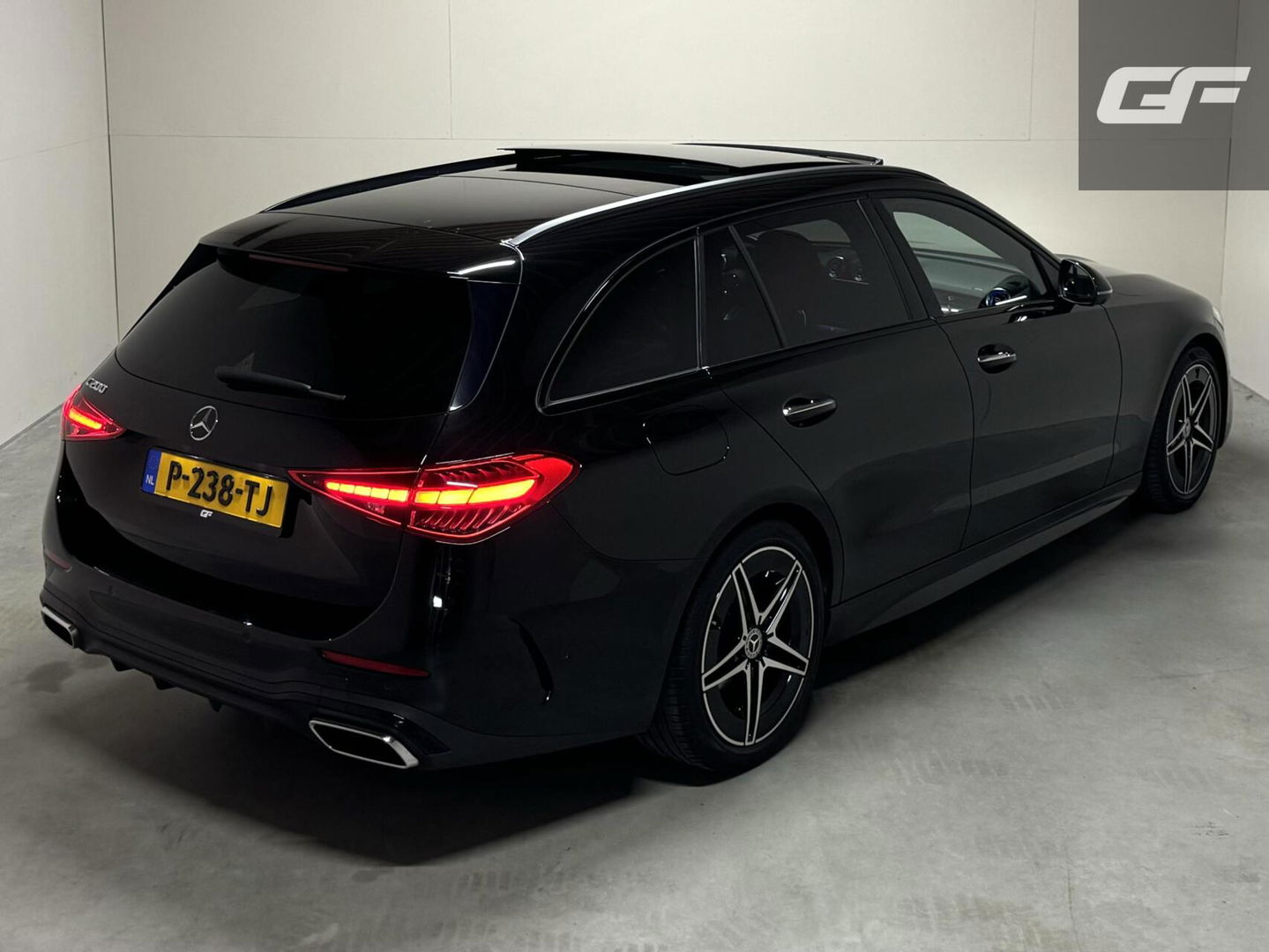 Mercedes-Benz C-Klasse Estate 200 AMG Pano Laser HUD 360° Sfeer Trekh NAP