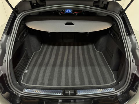 Mercedes-Benz C-Klasse Estate 200 AMG Pano Laser HUD 360° Sfeer Trekh NAP