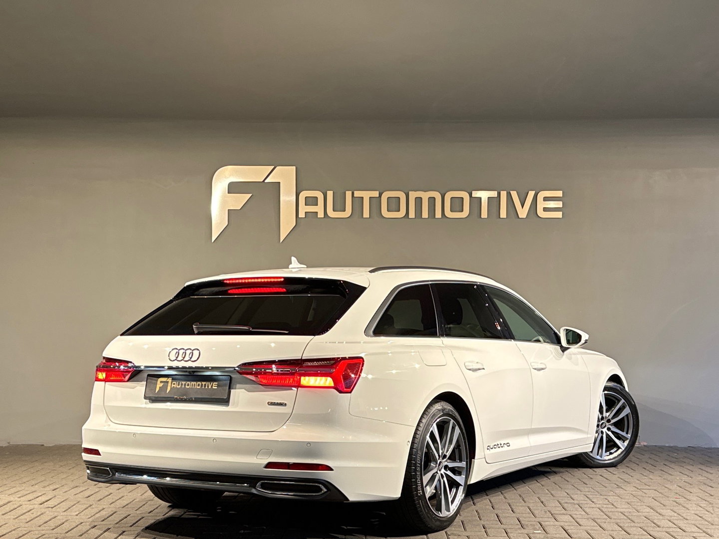 Audi A6 AVANT 45 TDI Quattro edition Keyless|Head Up|ACC