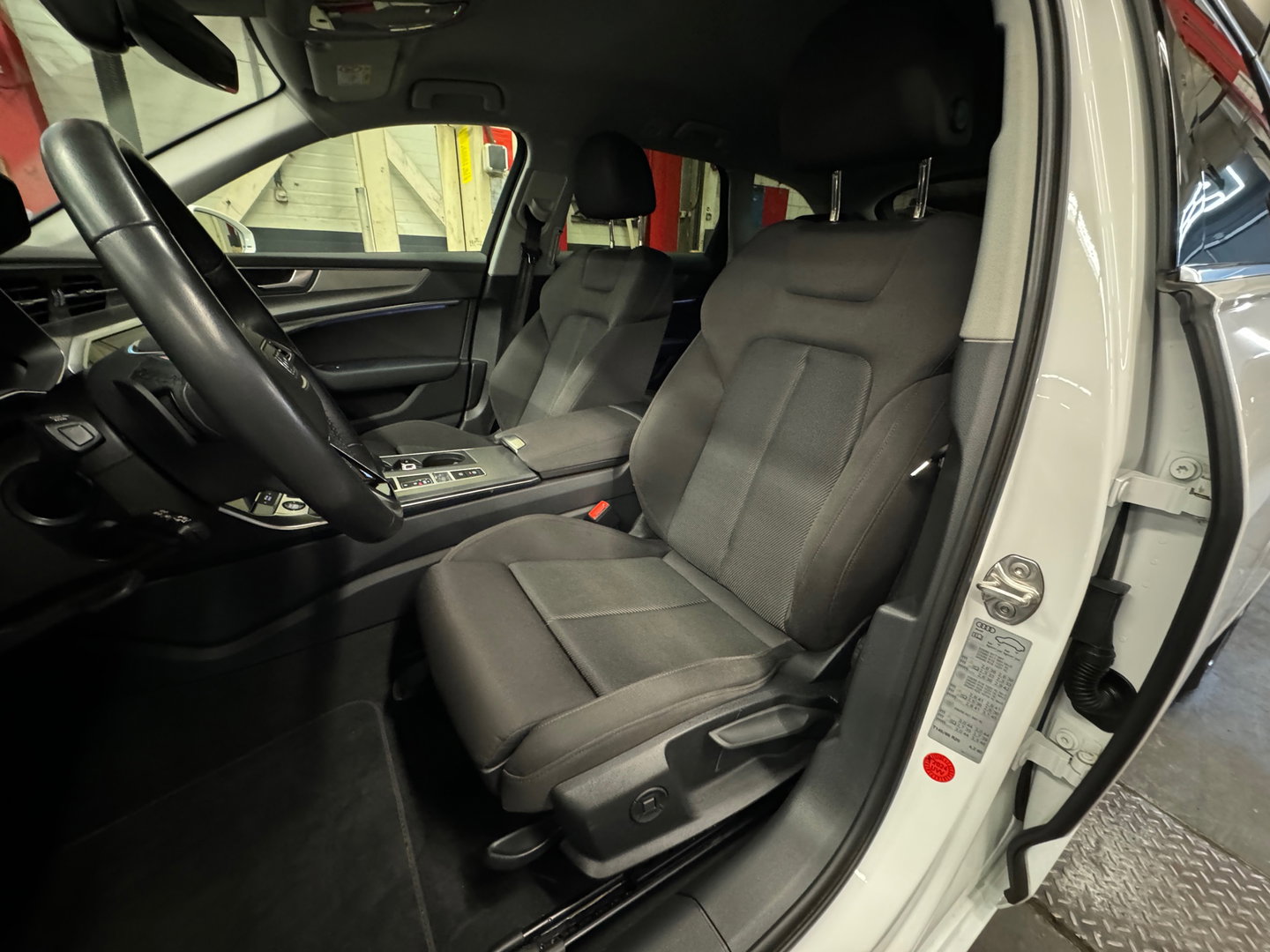 Audi A6 AVANT 45 TDI Quattro edition Keyless|Head Up|ACC