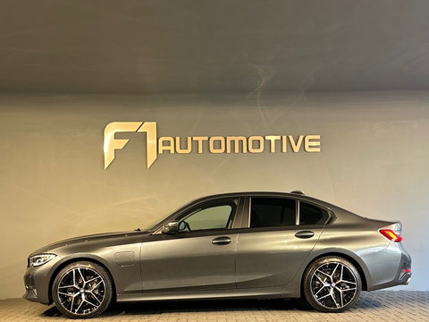 BMW 3-serie 330e High Executive Leder|CarPlay|NL Auto|NAP
