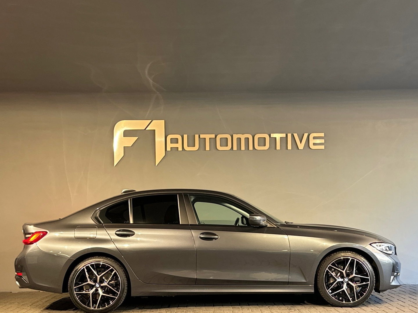 BMW 3-serie 330e High Executive Leder|CarPlay|NL Auto|NAP