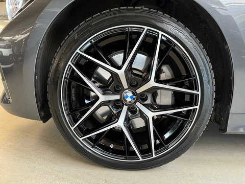 BMW 3-serie 330e High Executive Leder|CarPlay|NL Auto|NAP