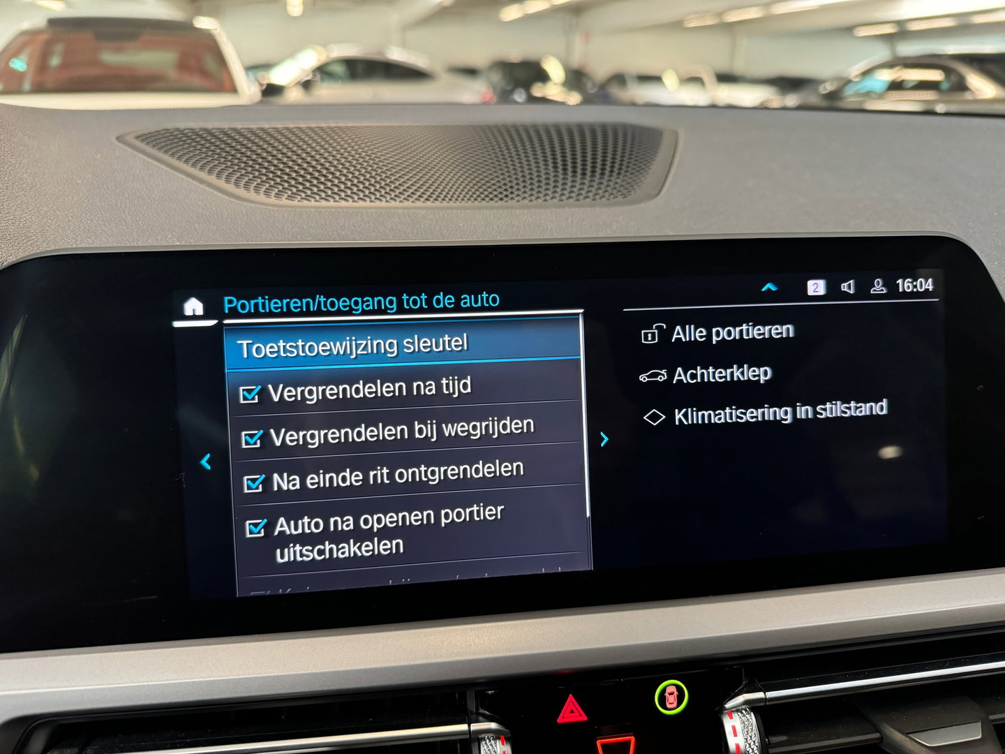 BMW 3-serie 330e High Executive Leder|CarPlay|NL Auto|NAP