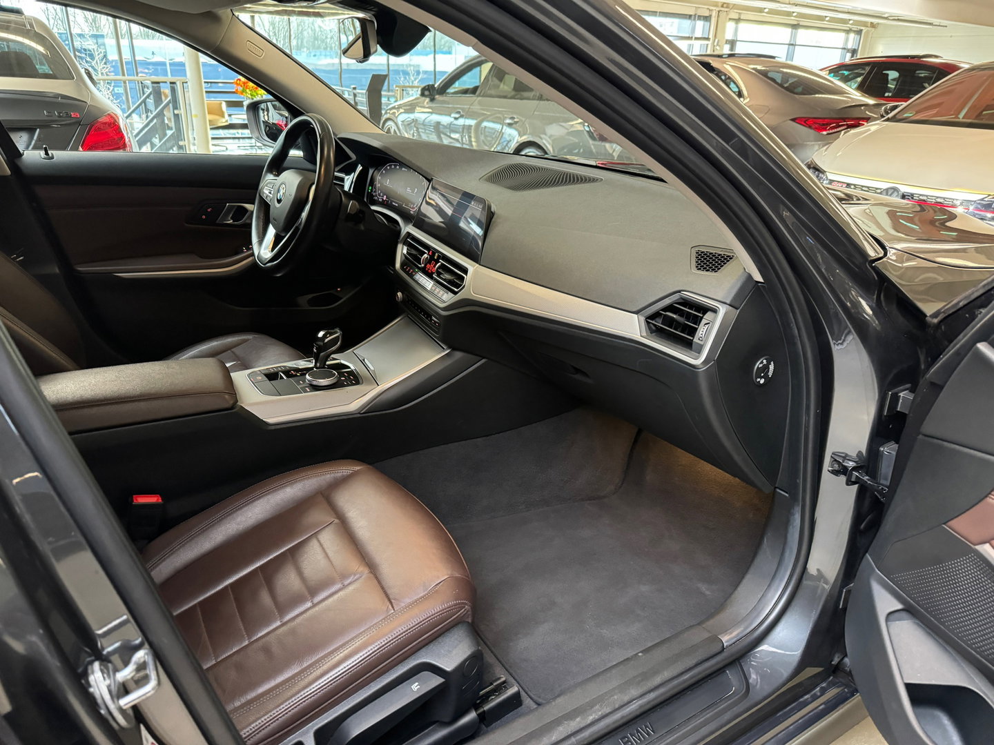 BMW 3-serie 330e High Executive Leder|CarPlay|NL Auto|NAP