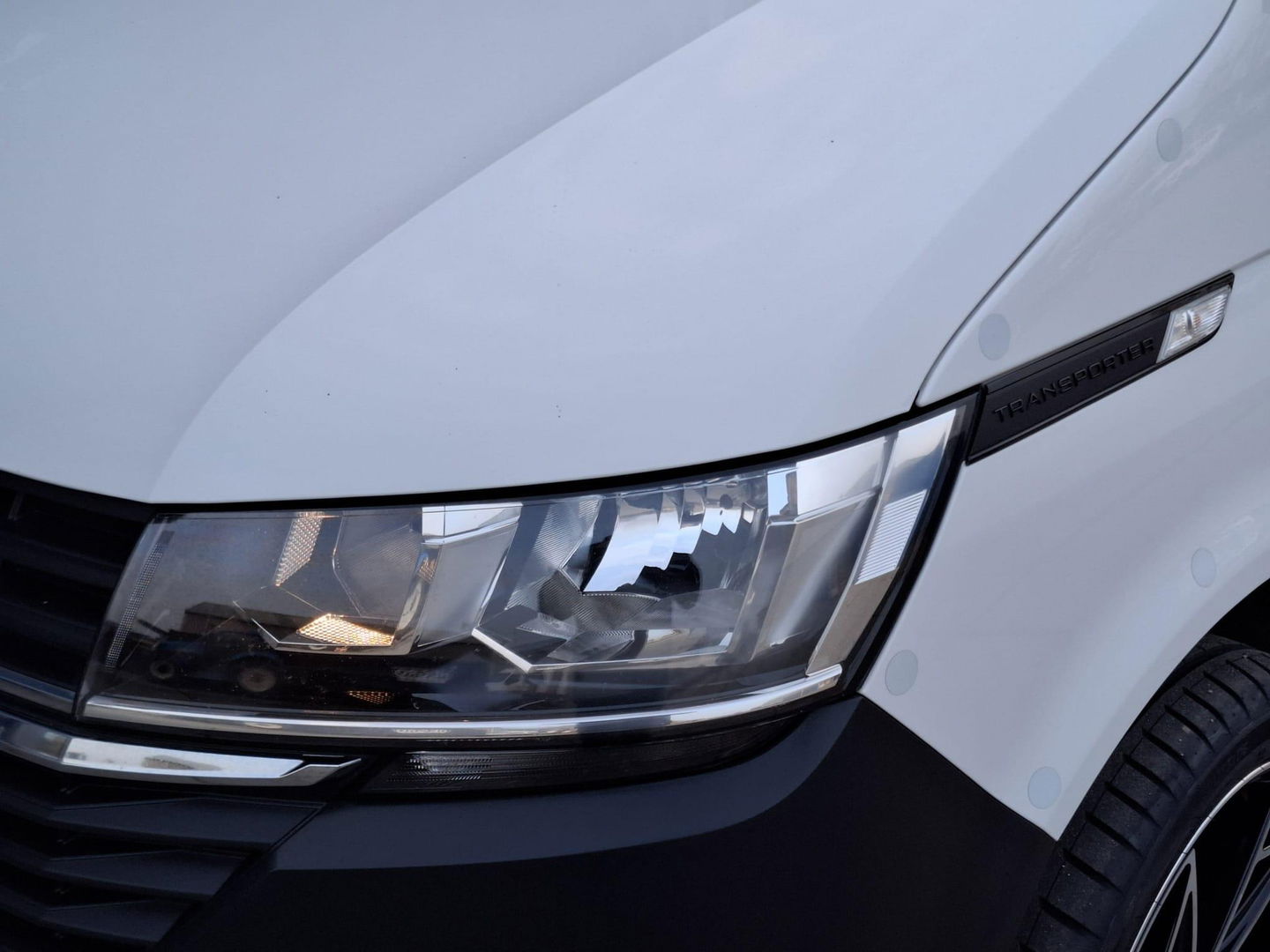 Volkswagen Transporter 2.0 TDI L2H1 30 Comfortline AIRCO / CRUISE CONTROLE / EURO 6