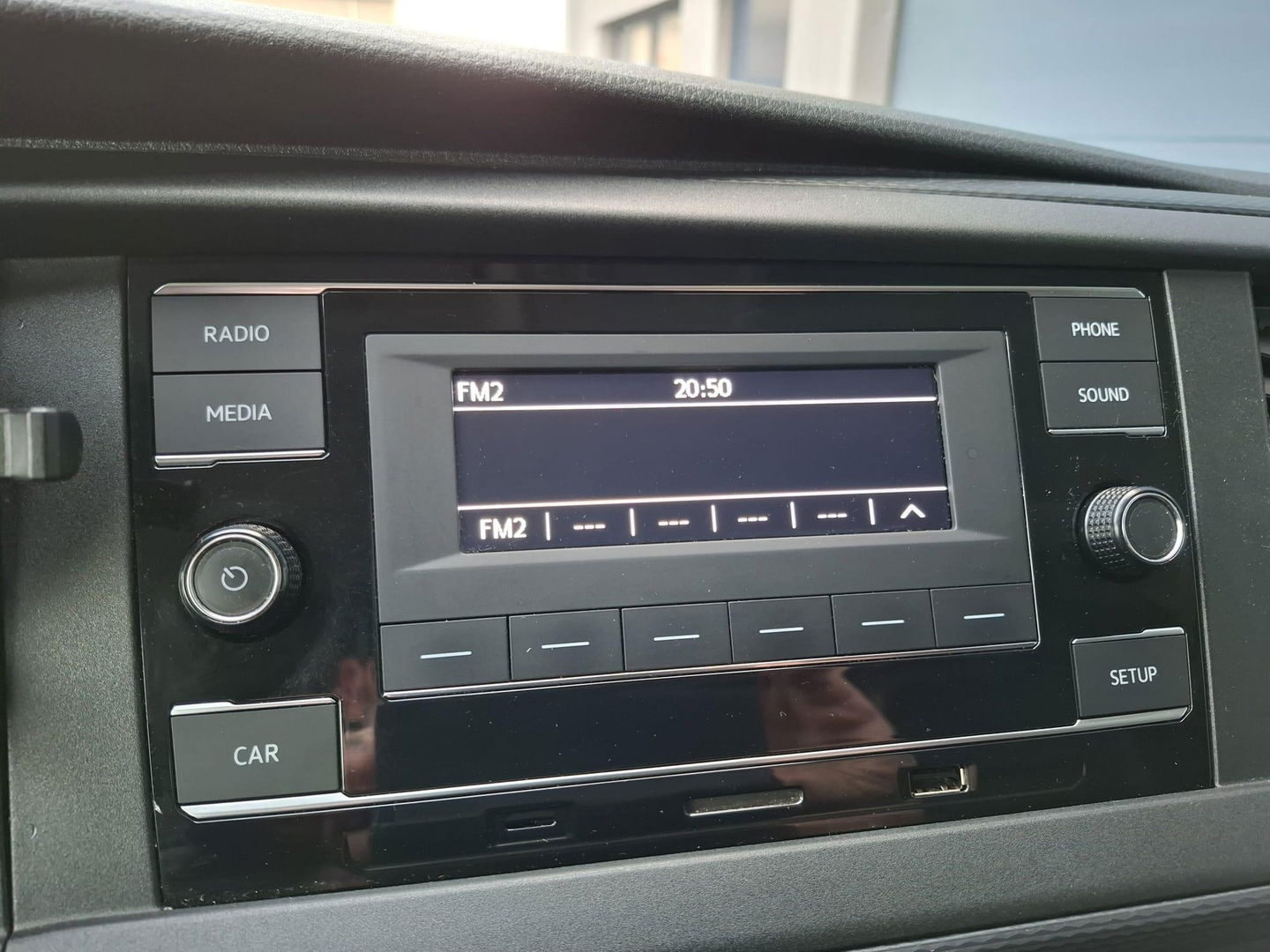 Volkswagen Transporter 2.0 TDI L2H1 30 Comfortline AIRCO / CRUISE CONTROLE / EURO 6