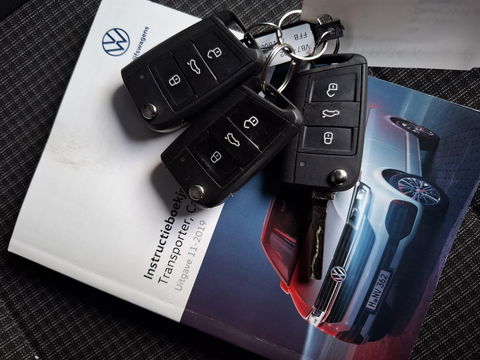 Volkswagen Transporter 2.0 TDI L2H1 30 Comfortline AIRCO / CRUISE CONTROLE / EURO 6