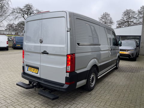 Volkswagen Crafter 30 2.0 TDI L3H2 Comfortline ( voorheen L2H1 ) / euro 6 / bpm vrij / lease vanaf € 358 / vaste prijs rijklaar € 21.950 ex btw / zilver metallic / airco / cruise / navi / pdc voor en achter