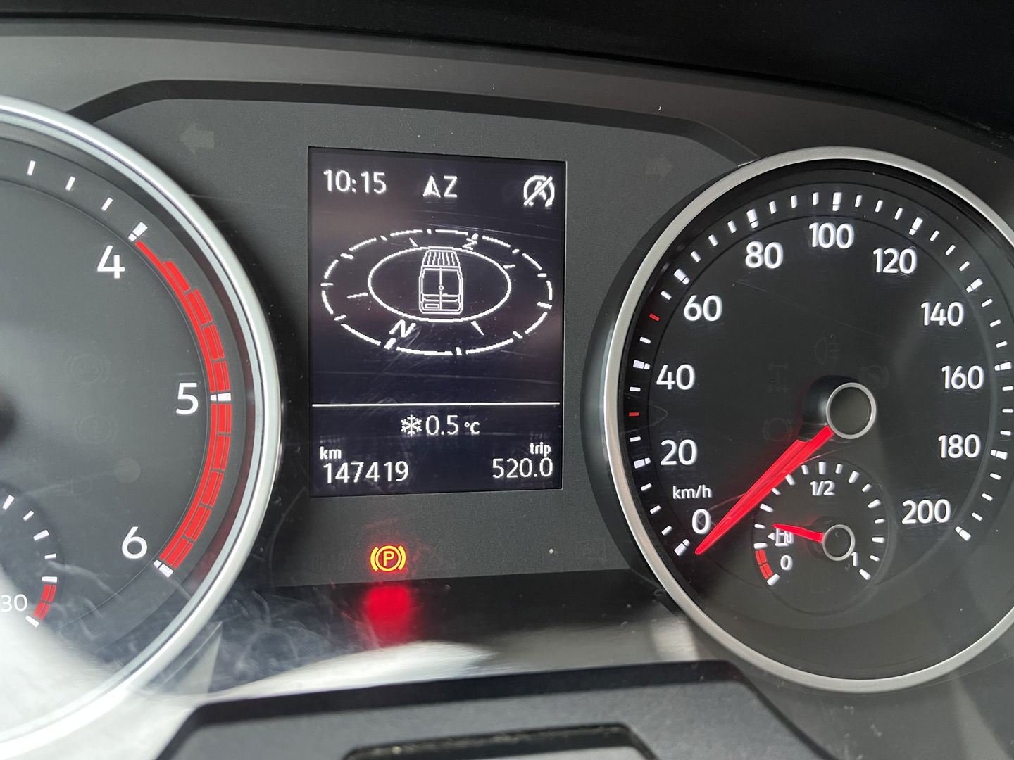 Volkswagen Crafter 30 2.0 TDI L3H2 Comfortline ( voorheen L2H1 ) / euro 6 / bpm vrij / lease vanaf € 358 / vaste prijs rijklaar € 21.950 ex btw / zilver metallic / airco / cruise / navi / pdc voor en achter