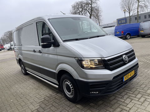 Volkswagen Crafter 30 2.0 TDI L3H2 Comfortline ( voorheen L2H1 ) / euro 6 / bpm vrij / lease vanaf € 358 / vaste prijs rijklaar € 21.950 ex btw / zilver metallic / airco / cruise / navi / pdc voor en achter