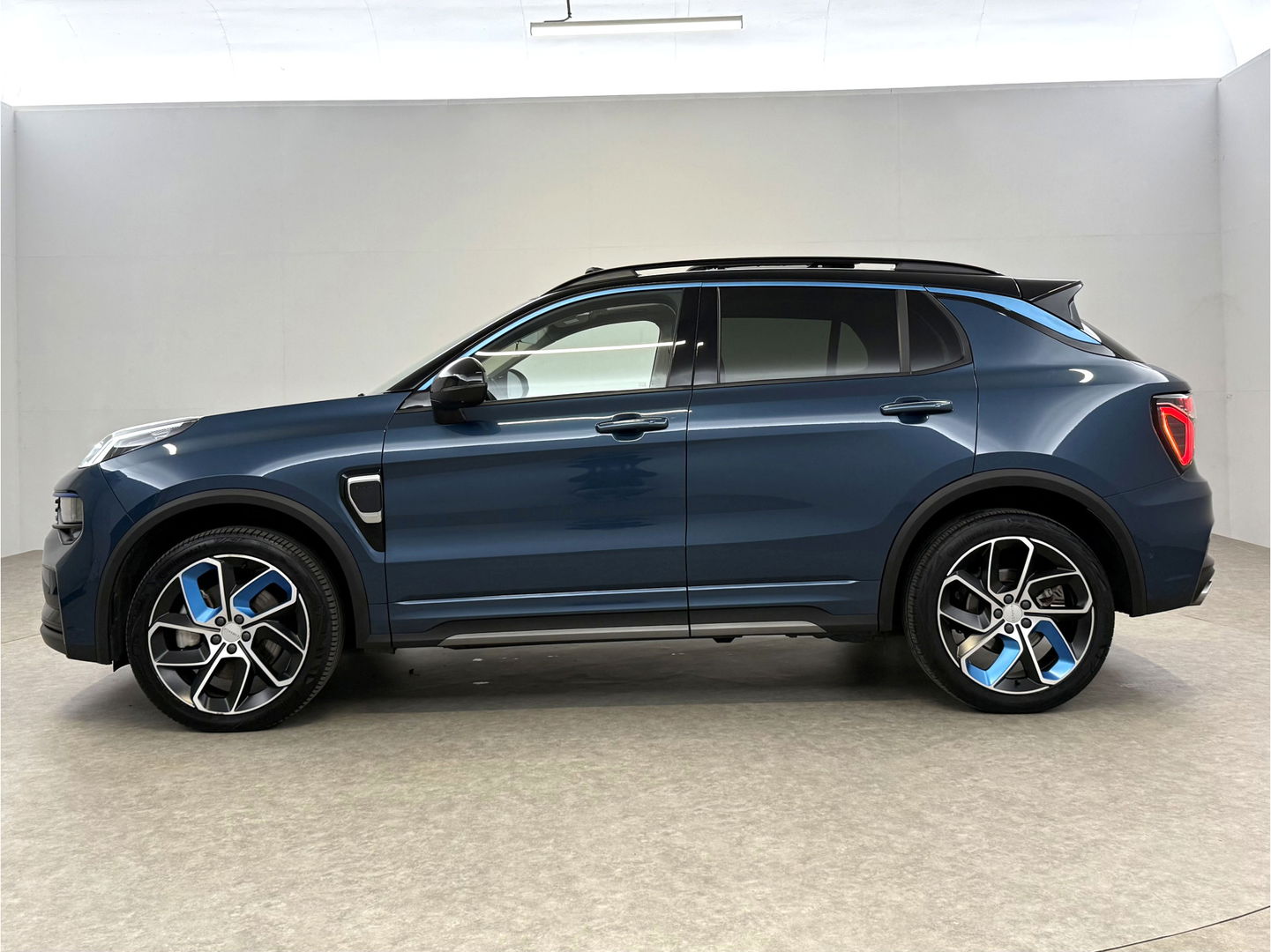 Lynk Co 01 1.5 | Pano | Sfeer | Memory | 360° | Virtual | Adap.Cruise | Carplay | NAP