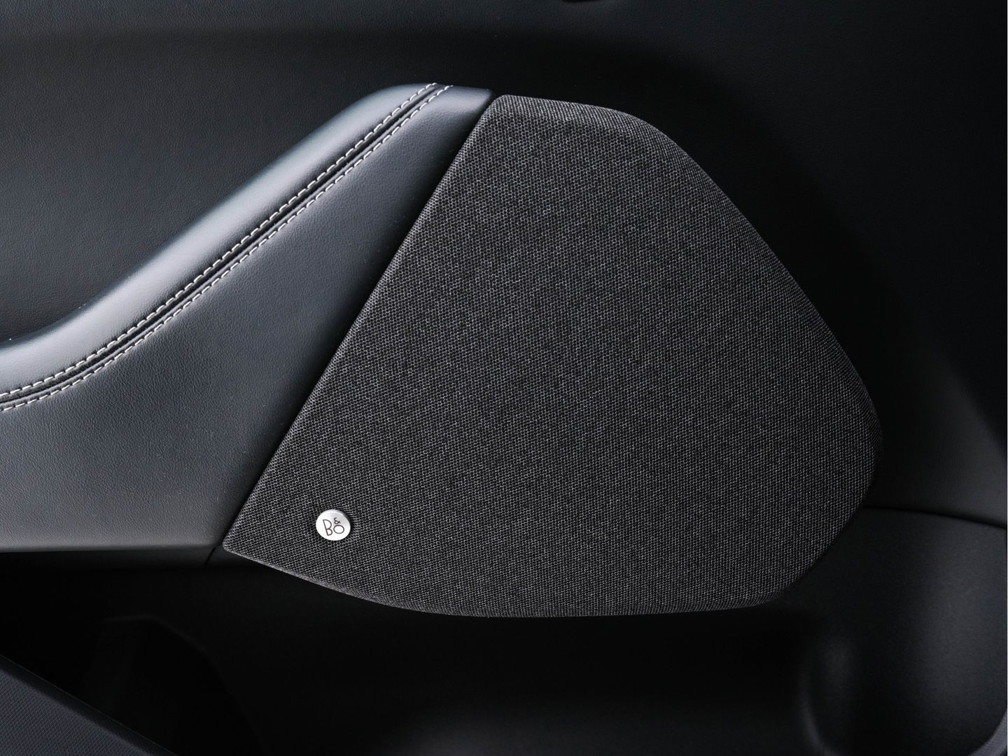 Ford Mustang Mach-E RWD 75 kWh (3-Fase-11 kW) {SOH-90%} (INCL-BTW) Aut.*LEATHER | FULL-LED | DAB | DIGI-COCKPIT | KEYLESS | NAVI-FULLMAP | CARPLAY | HEATED-COMFORTSEATS | TOPVIEW |  ADAPTIVE-CRUISE | PRIVACY-GLASS | 18'' ALU*