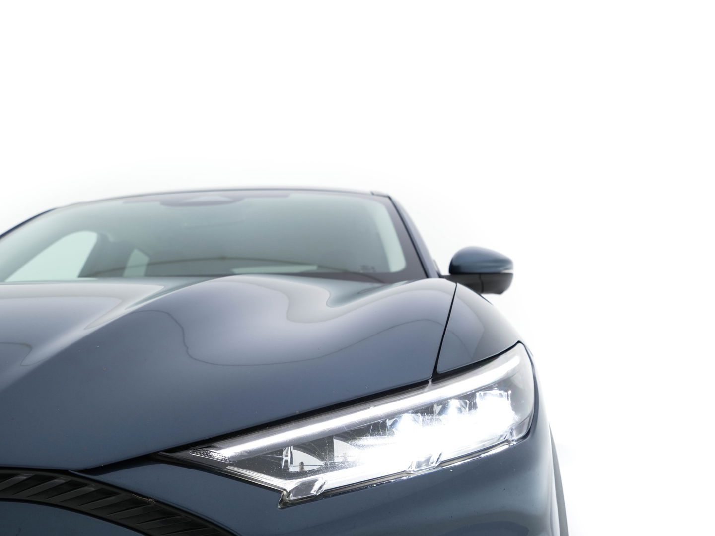 Ford Mustang Mach-E RWD 75 kWh (3-Fase-11 kW) {SOH-90%} (INCL-BTW) Aut.*LEATHER | FULL-LED | DAB | DIGI-COCKPIT | KEYLESS | NAVI-FULLMAP | CARPLAY | HEATED-COMFORTSEATS | TOPVIEW |  ADAPTIVE-CRUISE | PRIVACY-GLASS | 18'' ALU*