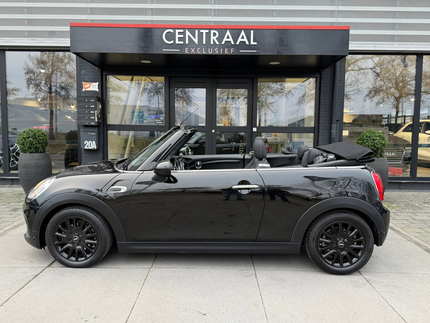 MINI Cabrio 1.5 Cooper Salt 136PK|Navi|Carplay|CruiseC| Ambienteverlichting