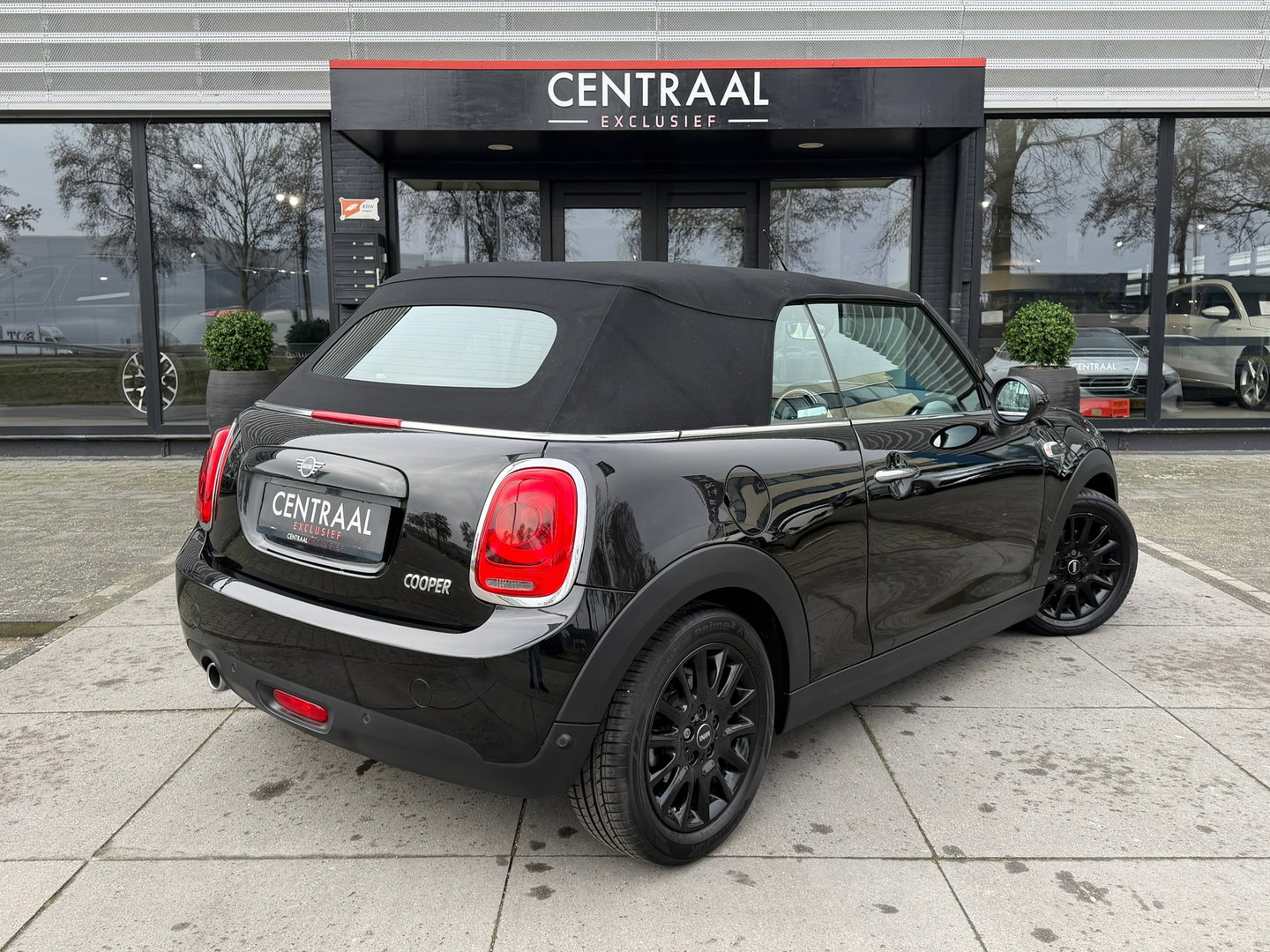 MINI Cabrio 1.5 Cooper Salt 136PK|Navi|Carplay|CruiseC| Ambienteverlichting