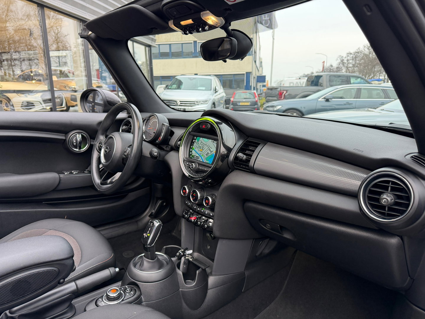 MINI Cabrio 1.5 Cooper Salt 136PK|Navi|Carplay|CruiseC| Ambienteverlichting