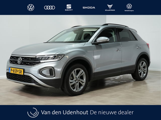 Volkswagen T-Roc - 1.5 TSI 150pk DSG Life 75 Edition Navigatie via App Camera PDC Trekhaak Android 169