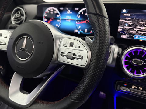 Mercedes-Benz GLB 200 Business AMG | Pano | Sfeer | Camera | Carplay | Virtual | Trekhaak | Cruise | NAP