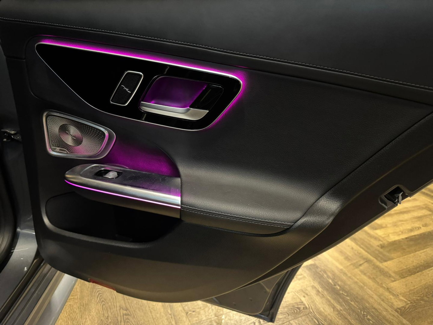 Mercedes-Benz C-Klasse 200 AMG Line SFEER CAM'