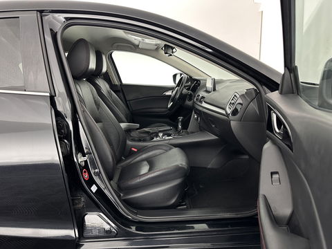 Mazda 3 2.2D Skylease GT *LEATHER | CRUISE | HEATED-COMFORTSEATS | HEAD UP | PRIVACYGLASS | XENON | TOWBAR | LANE-ASSIST |  18"ALU*